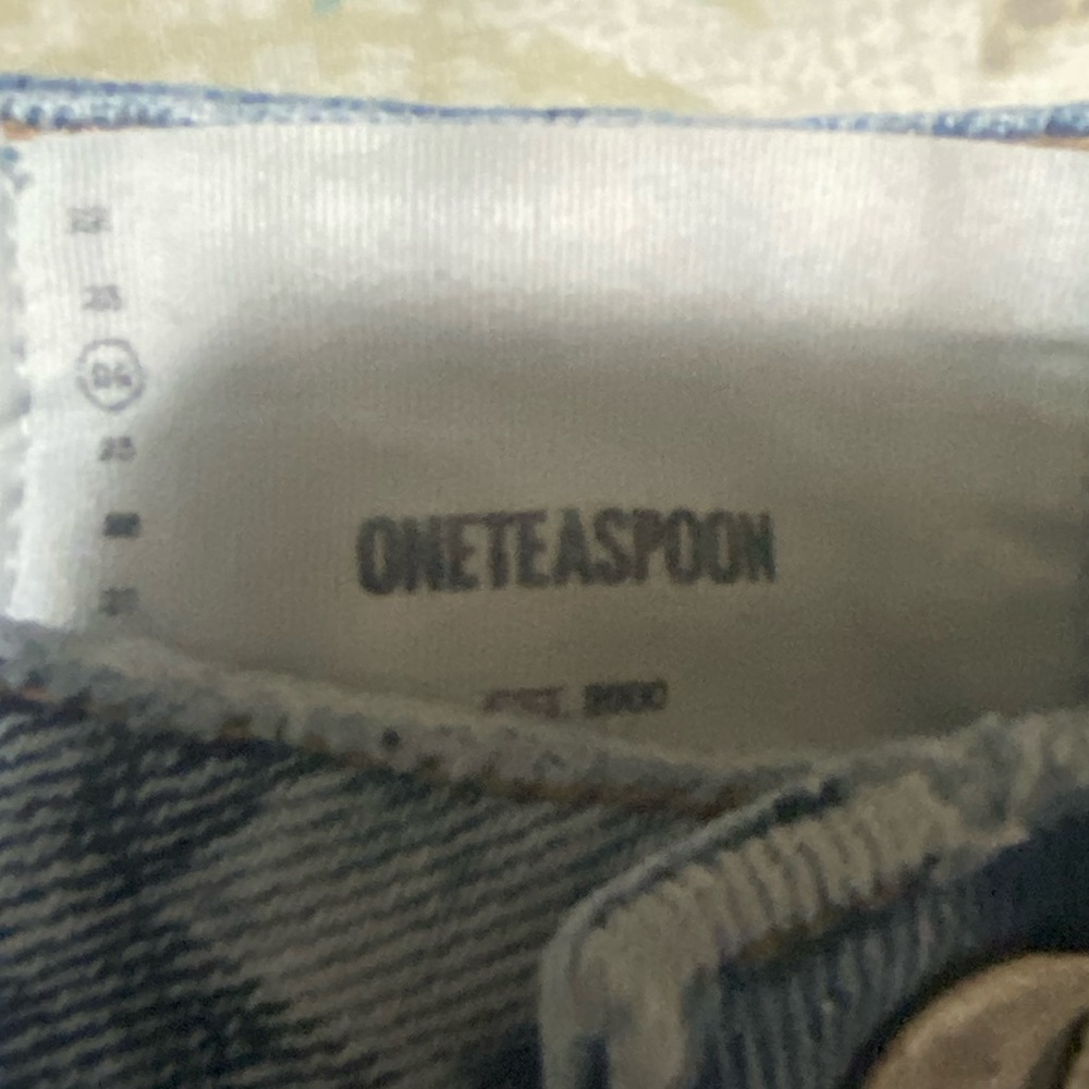 One Teaspoon Blue Lightning Jean Shorts - Picture 2 of 2